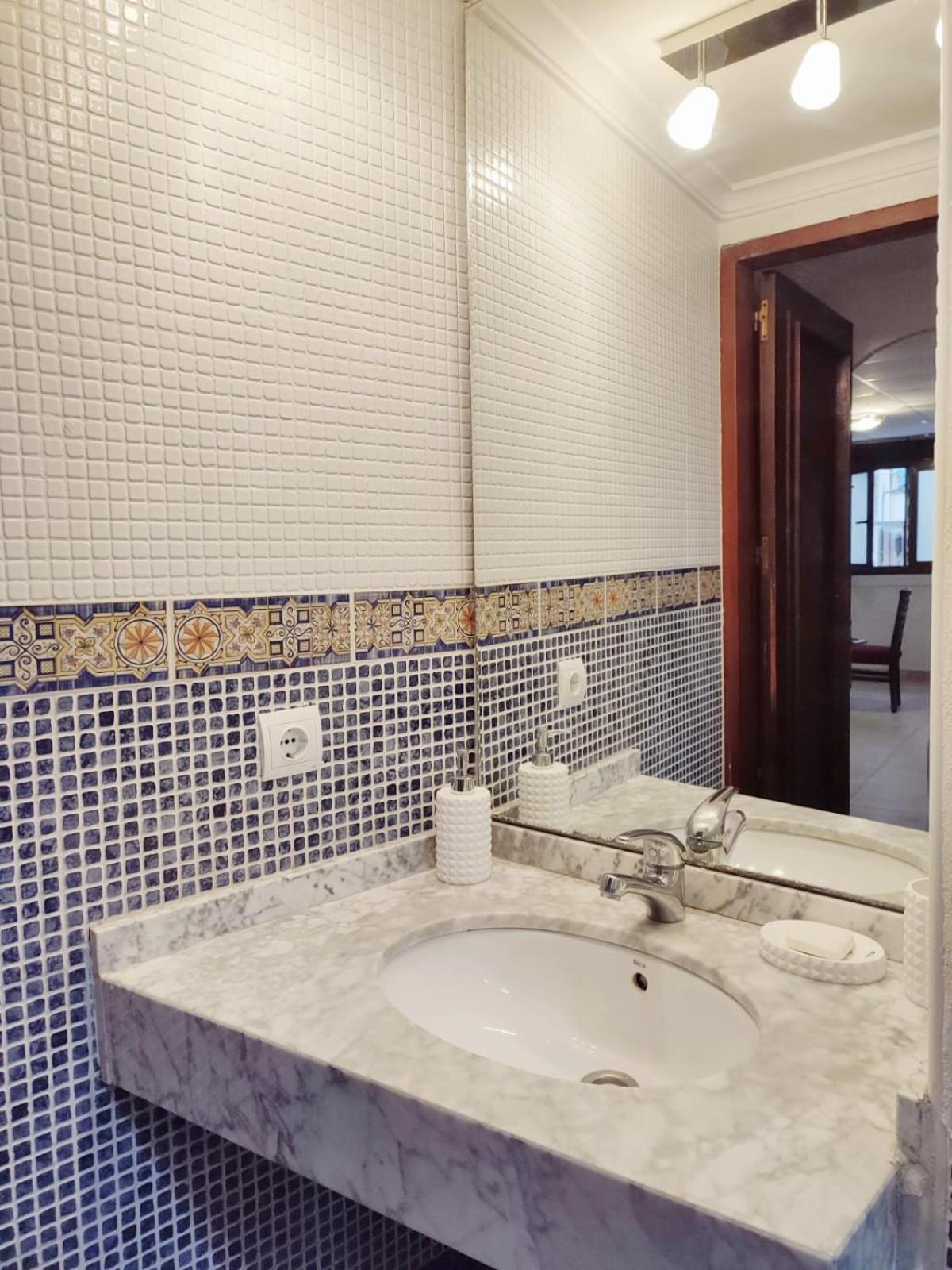 El Postiguet'S Apartments Аликанте Экстерьер фото